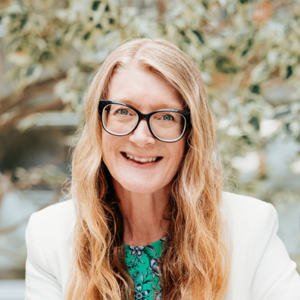 Headshot of Sarah Ennett